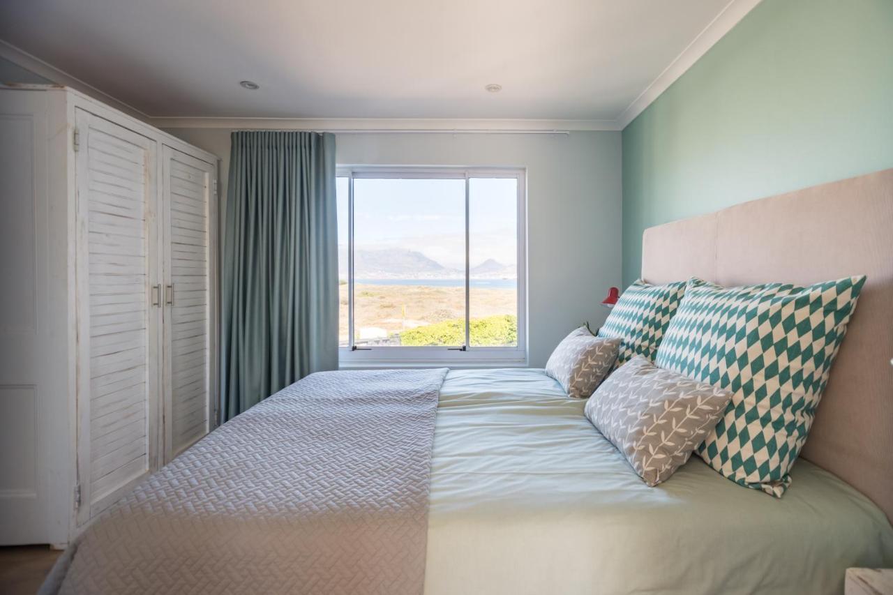 Ocean12 Guesthouse Sunset Beach Cape Town Dış mekan fotoğraf