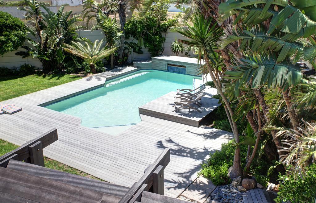Ocean12 Guesthouse Sunset Beach Cape Town Oda fotoğraf