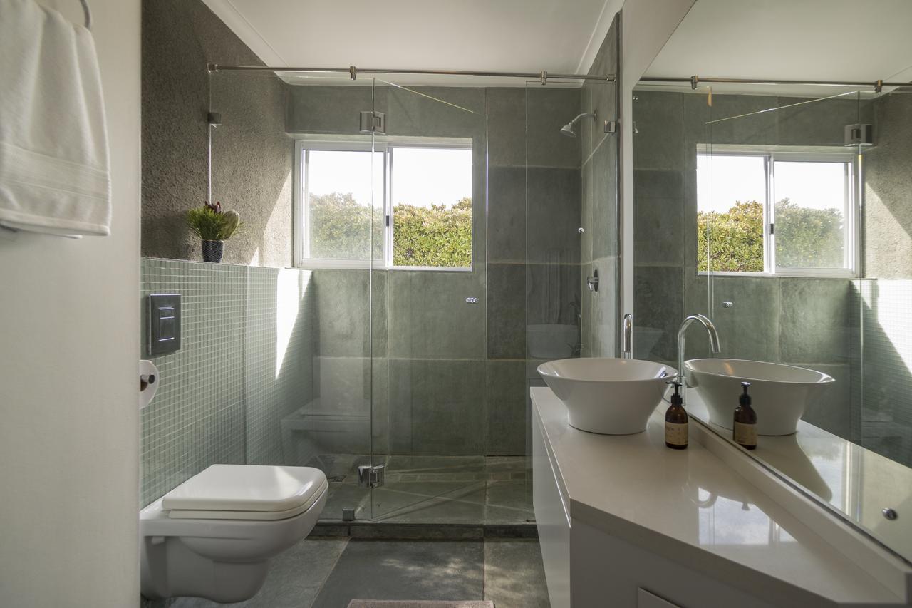 Ocean12 Guesthouse Sunset Beach Cape Town Dış mekan fotoğraf